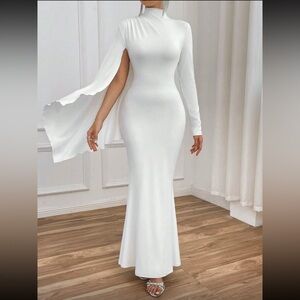 Chic White Long Sleeve Dress